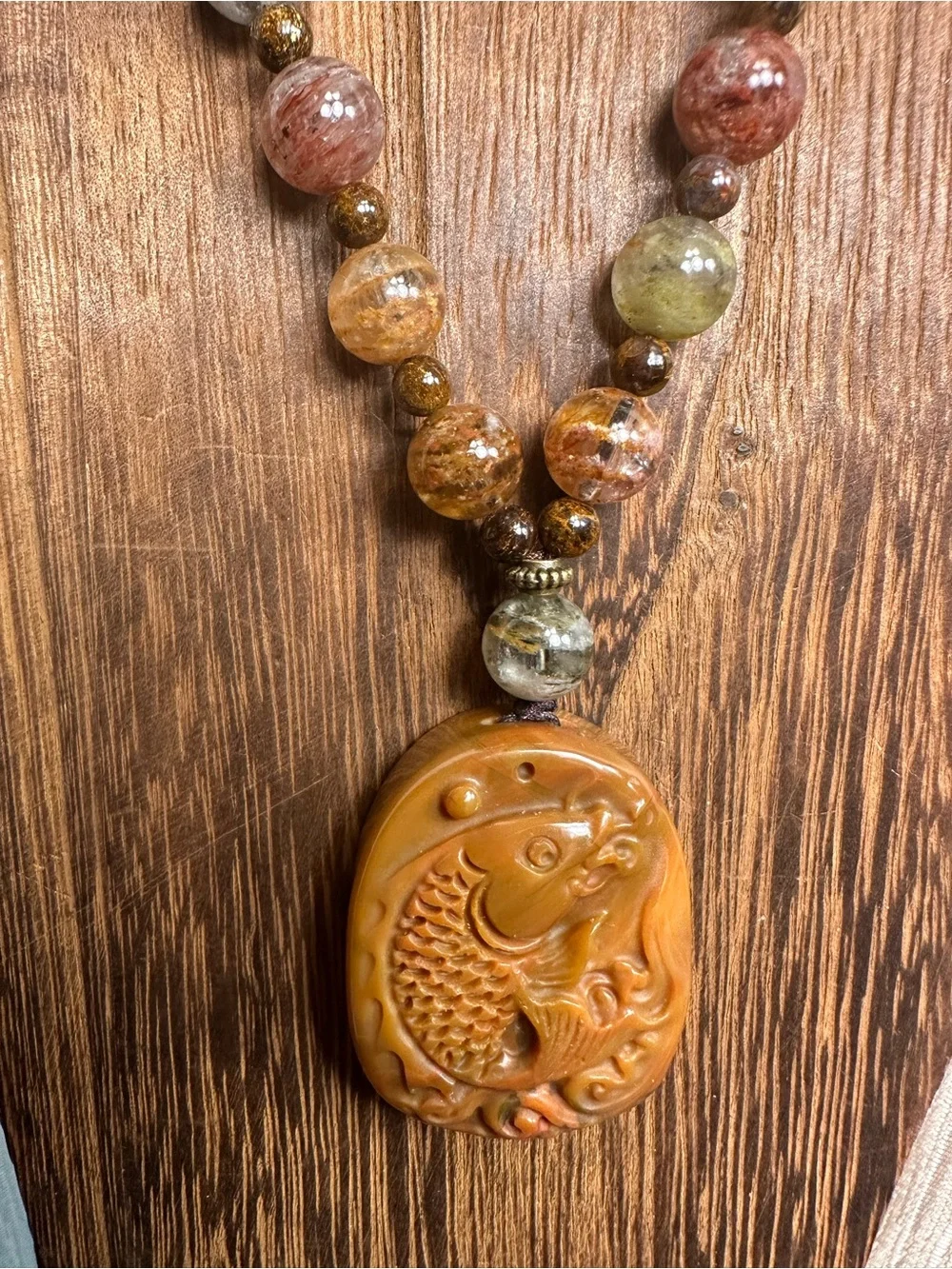 Natural Agate Fish Carving Pendant Necklace on Adjustable Brown Rope